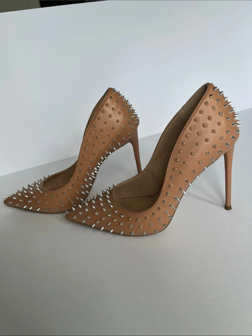 Steve Madden Tan Pointed-Toe Spike Stud Pumps - Picture 4 of 6